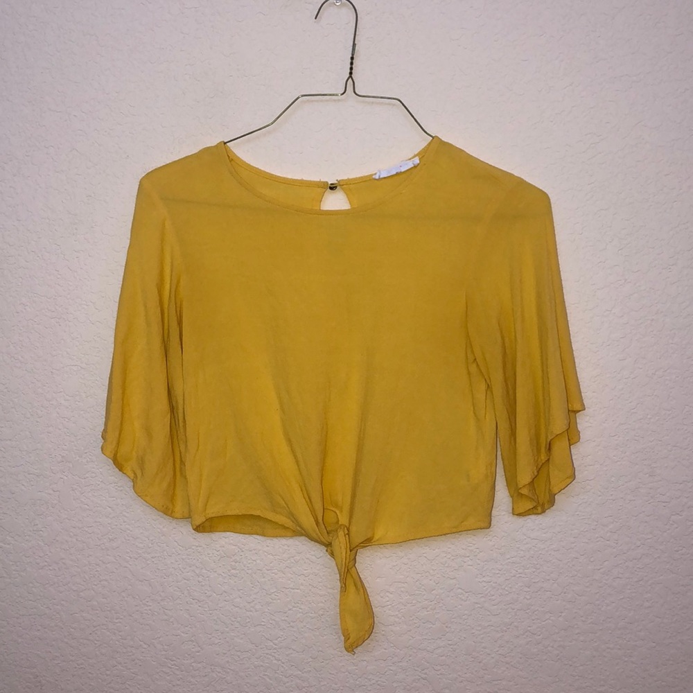 Cute mustard Yellow shirt